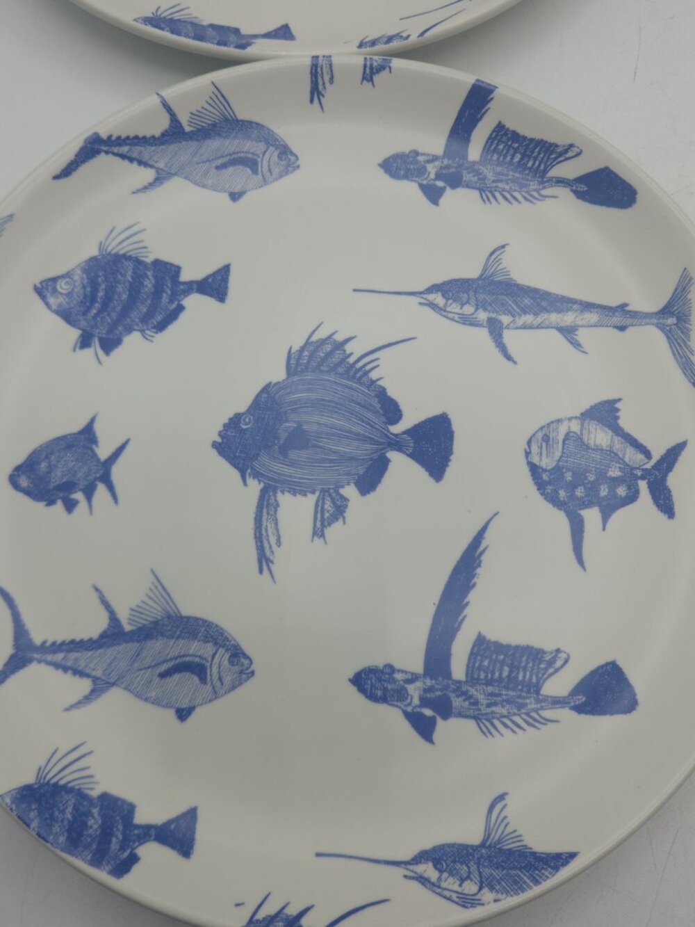 Vintage Ceramic Luncheon Plates with Blue Fish Set of 4 Made in Portugal - Picture 3 of 7
